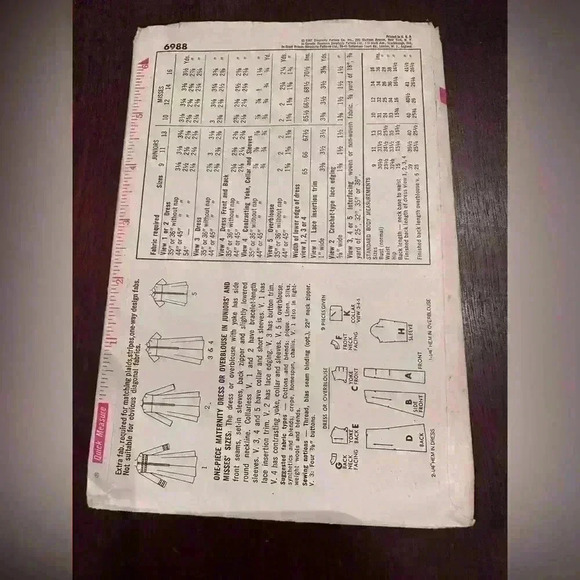 Vintage Simplicity Sewing Pattern - Picture 2 of 2